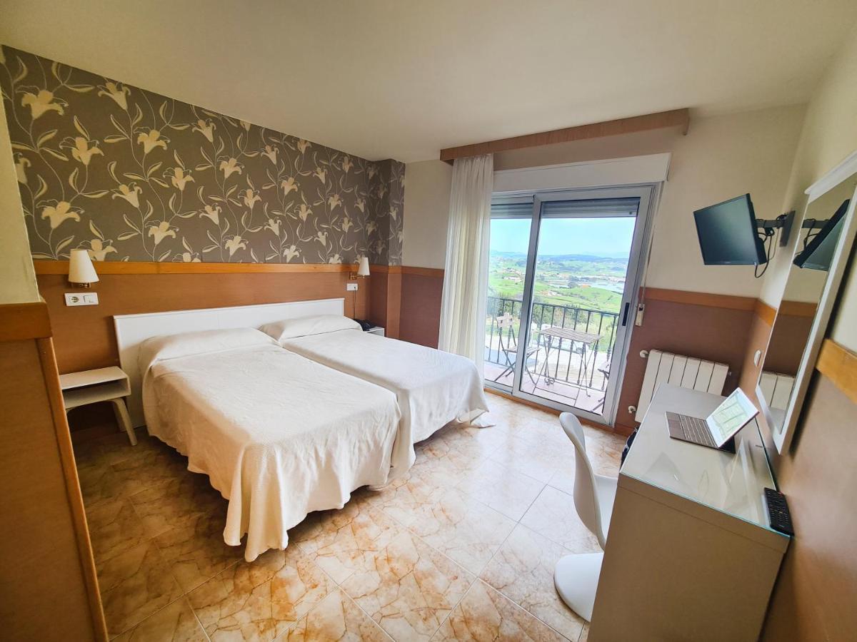 Hotel Ria De Суансес Екстер'єр фото