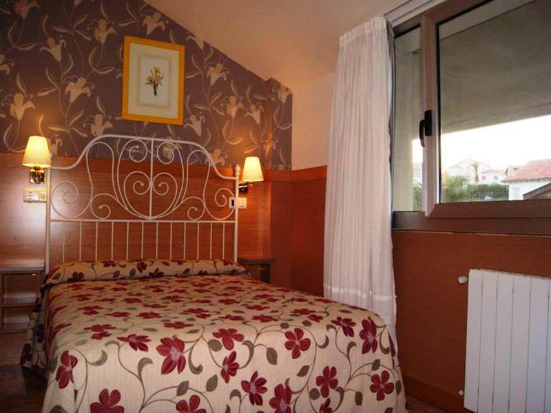 Hotel Ria De Суансес Екстер'єр фото