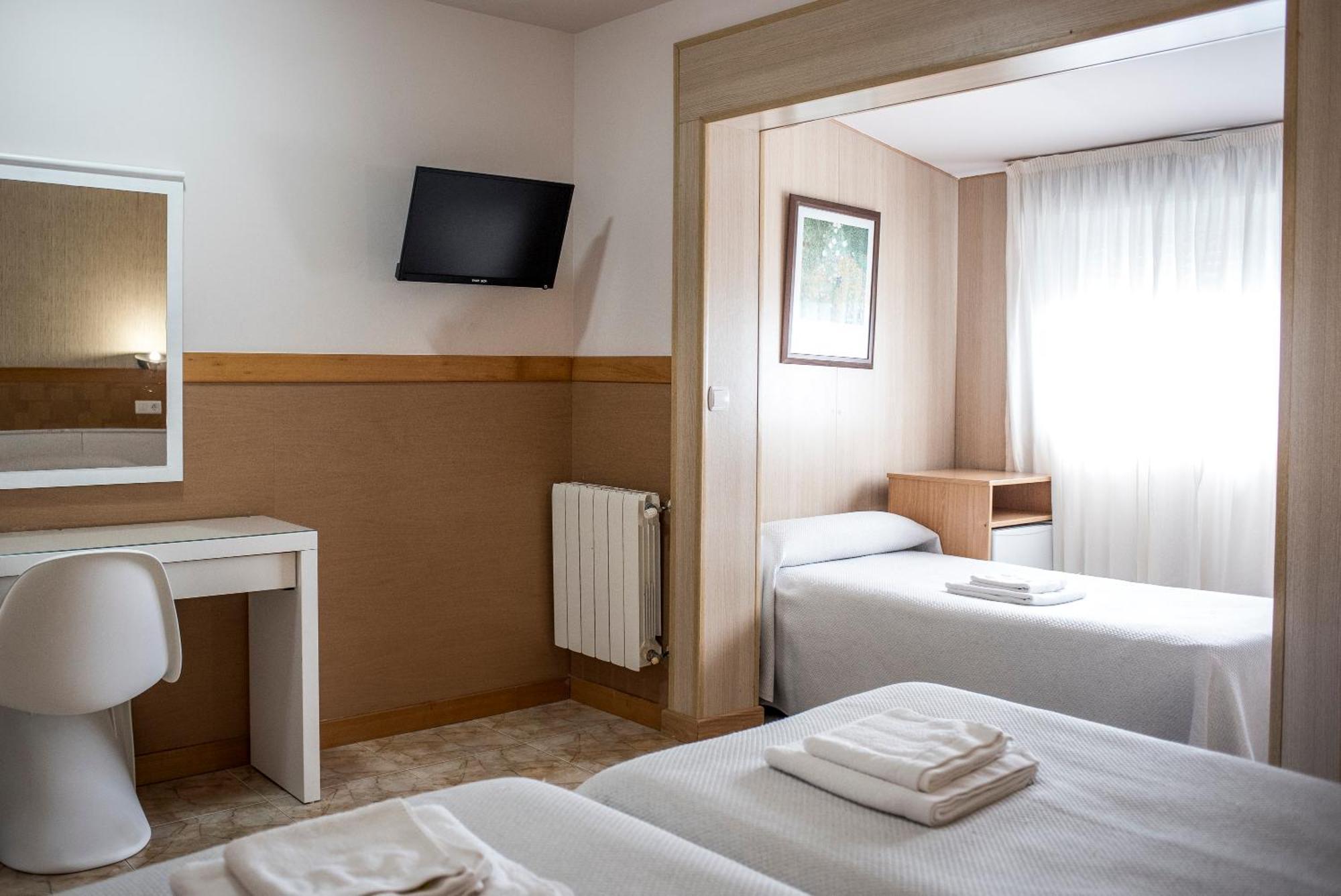 Hotel Ria De Суансес Екстер'єр фото